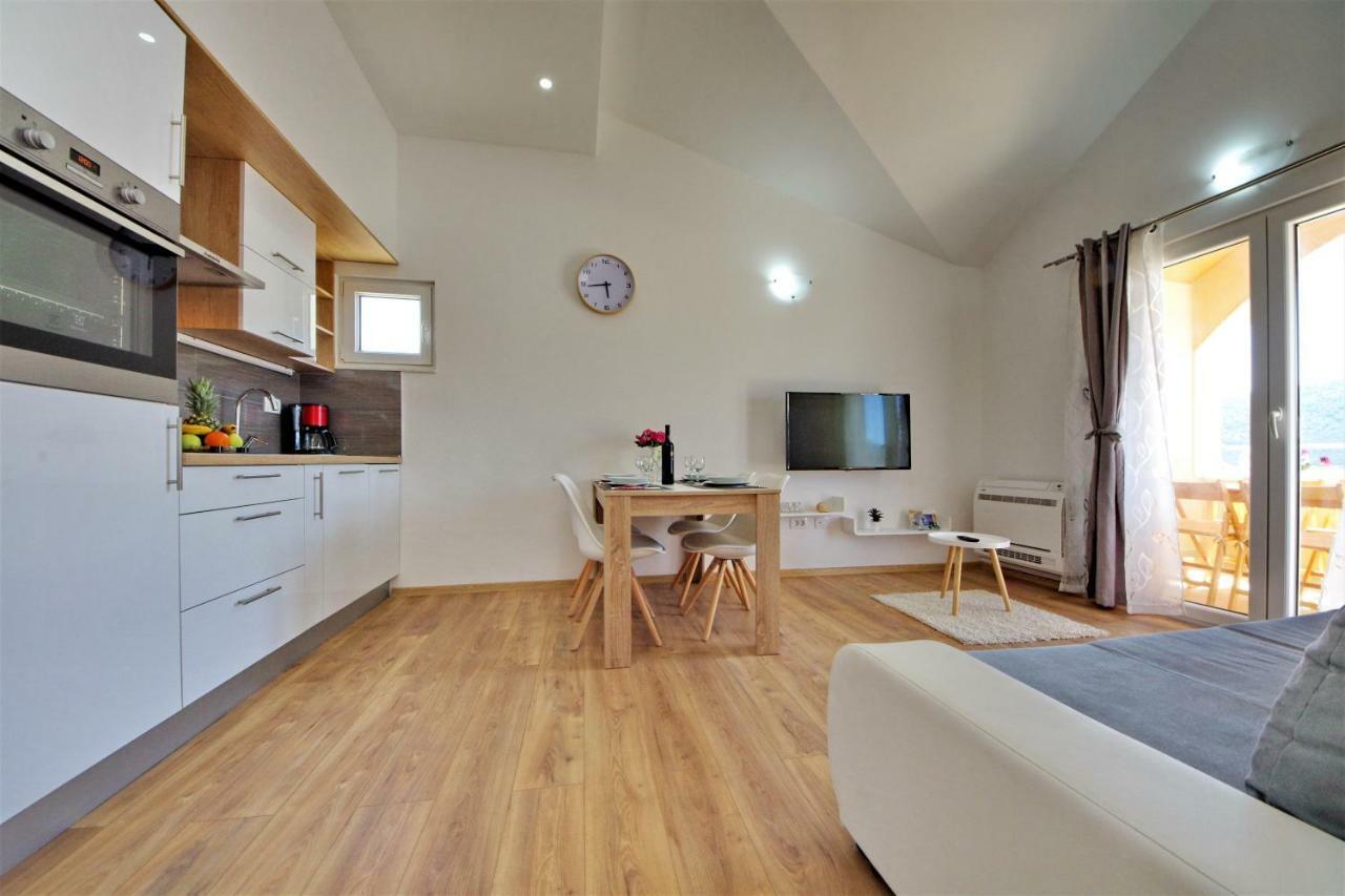 Apartman Mario Poljica  Esterno foto